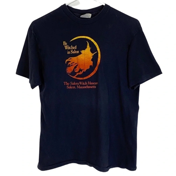 Vintage 90s Salem Witch Museum Tshirt Mens Unisex Medium Crewneck Black Rare